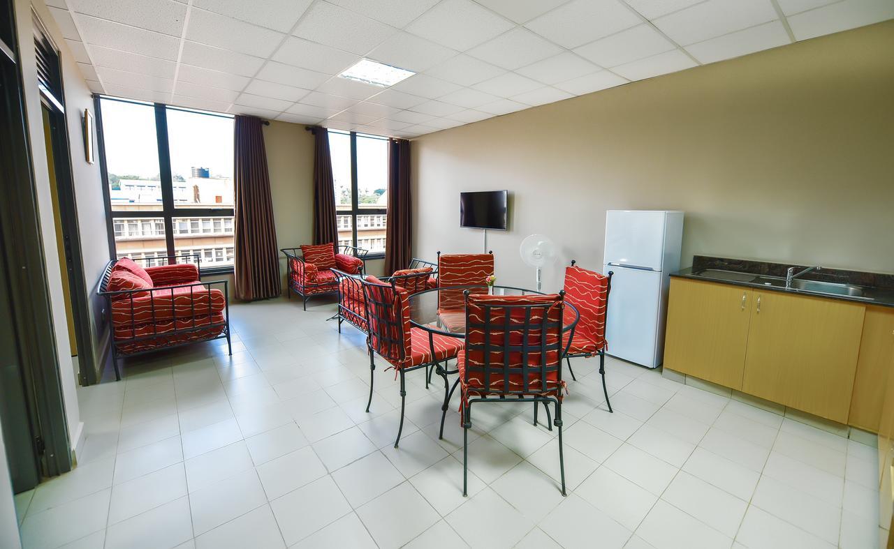 Kampala Boulevard Suites Kültér fotó