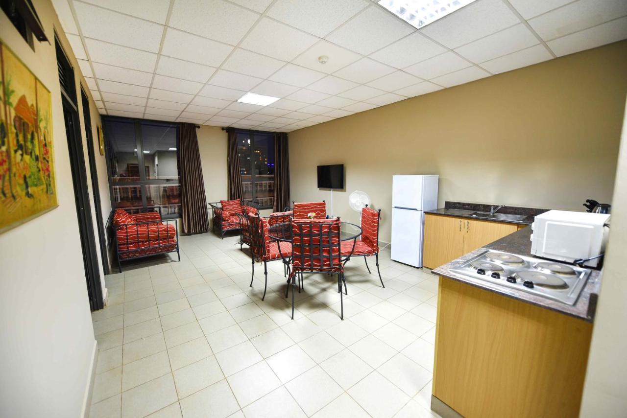 Kampala Boulevard Suites Kültér fotó