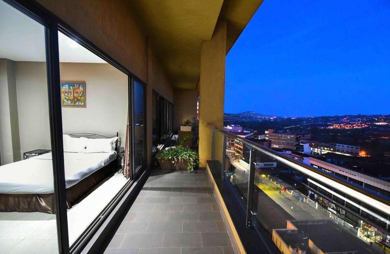 Kampala Boulevard Suites Kültér fotó