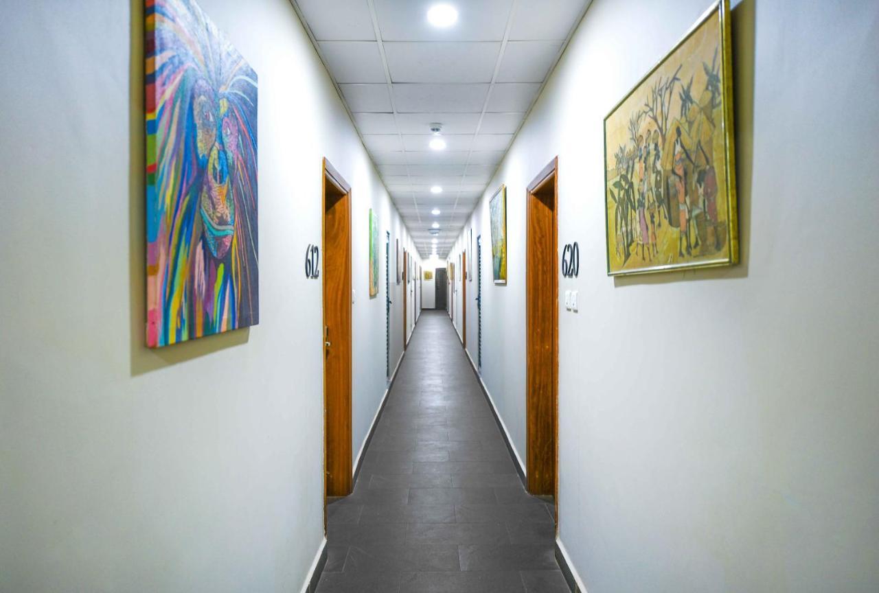 Kampala Boulevard Suites Kültér fotó